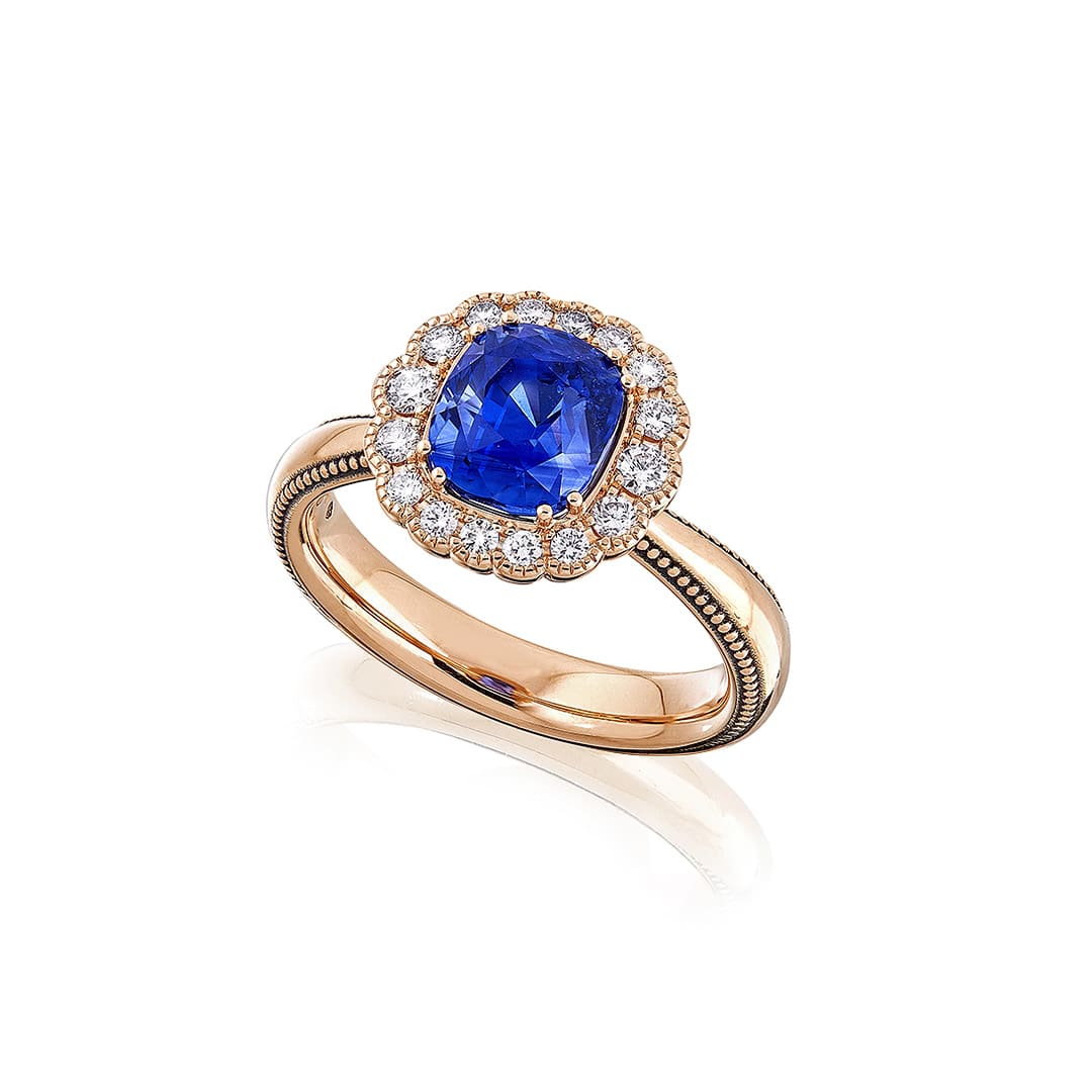 Messerer_Juwelier_Ringe_Solitaire_Saphir_Brillanten_Millgriff_102524.jpg